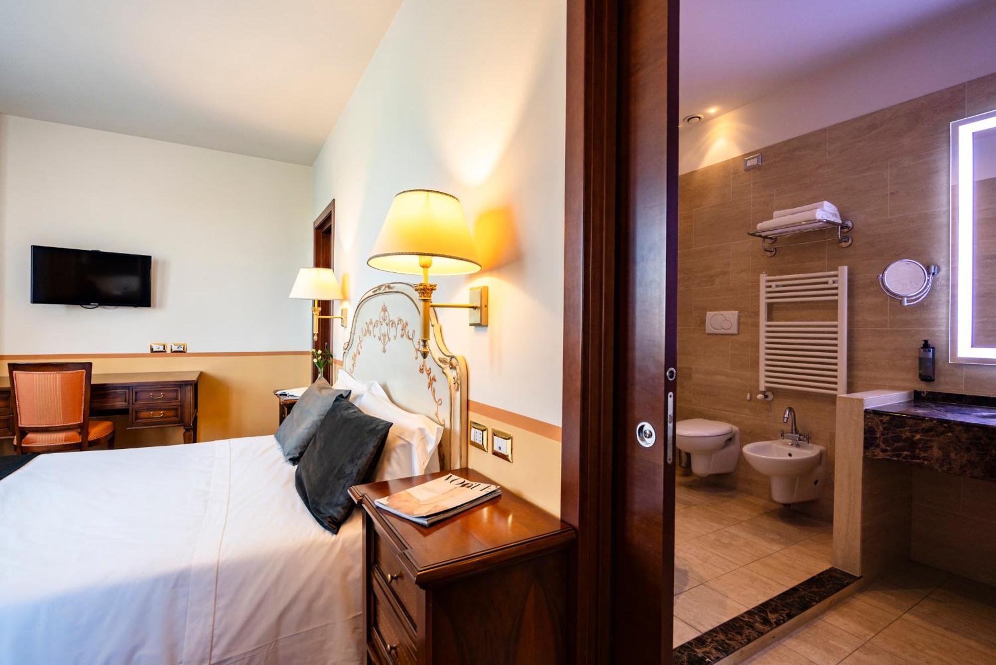 Hotel Il Gentiluomo Arezzo Esterno foto